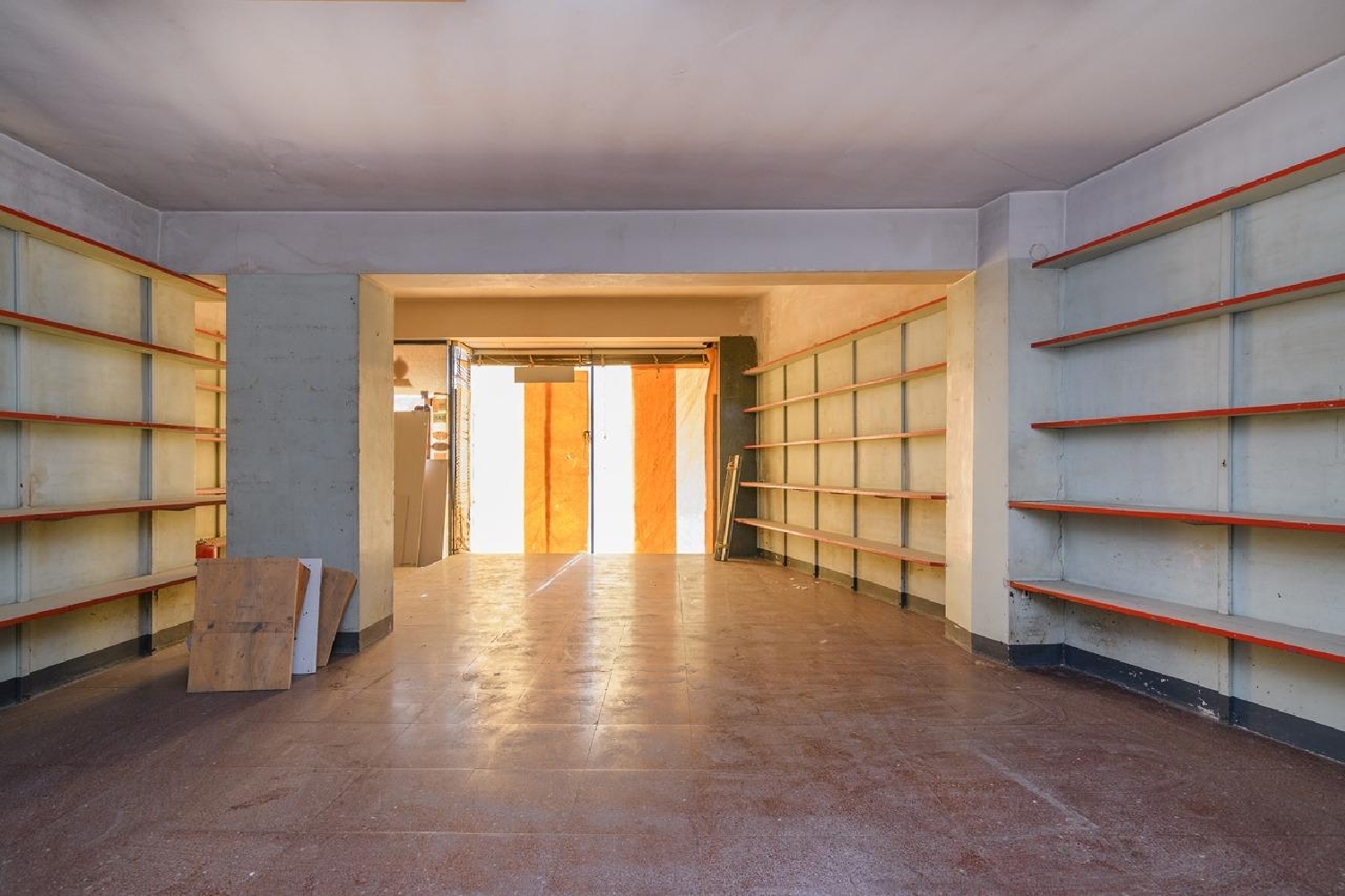 till salu lokal Vista Alegre Bages 2
