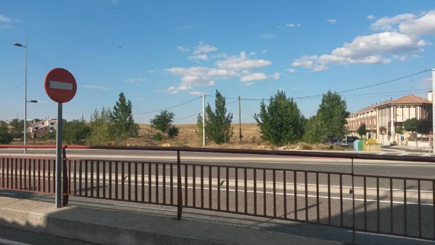 à vendre local commercial La Lastrilla Segovia Sur 3