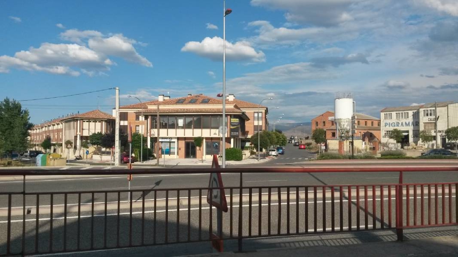 à vendre local commercial La Lastrilla Segovia Sur 2