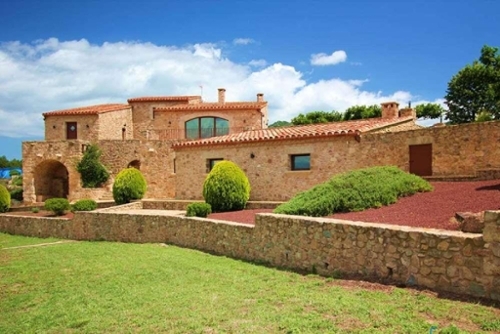 Requesens Alt Empordà parhus foto 6264503