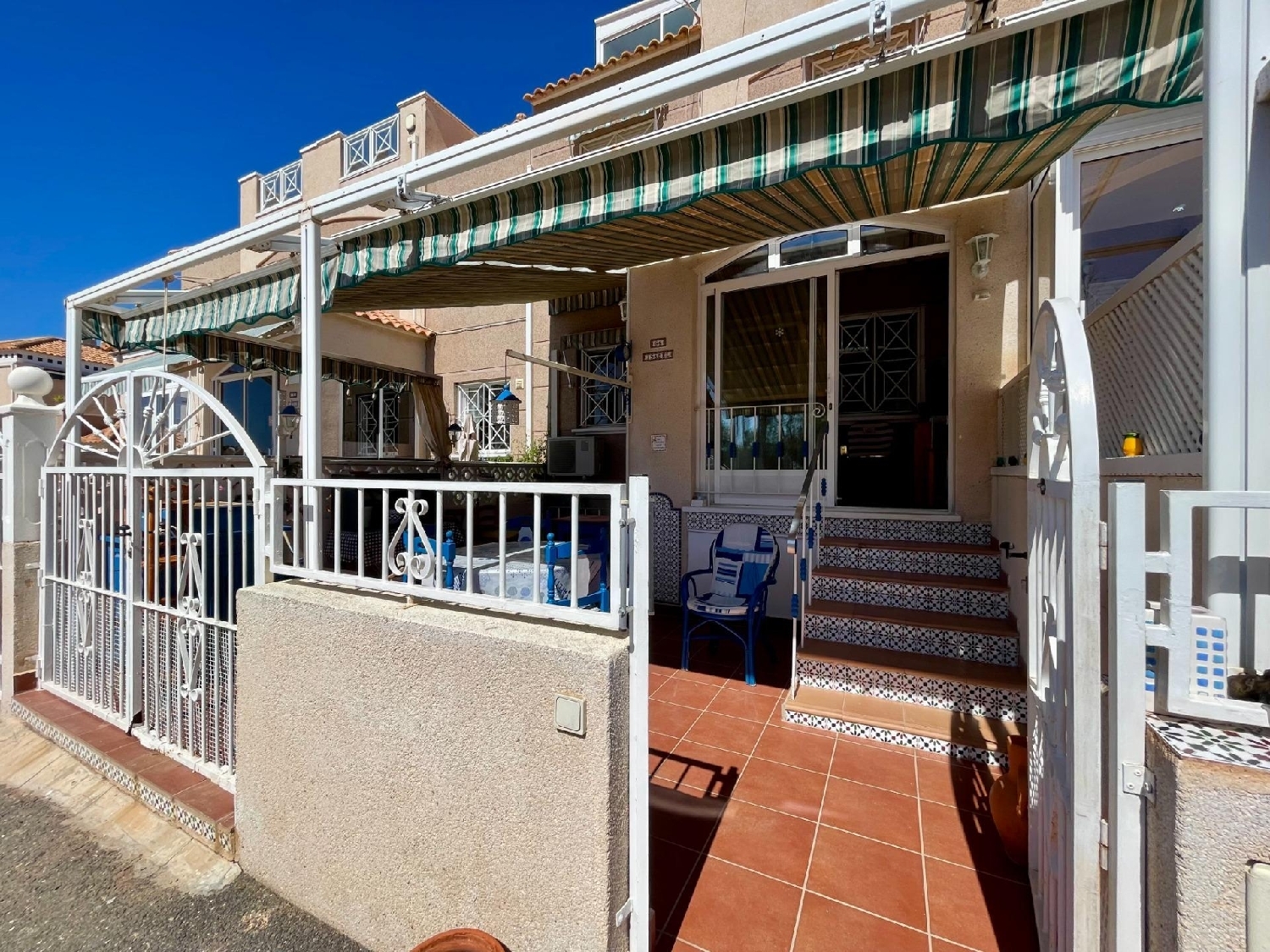 till salu parhus Torrevieja Baix Segura 2