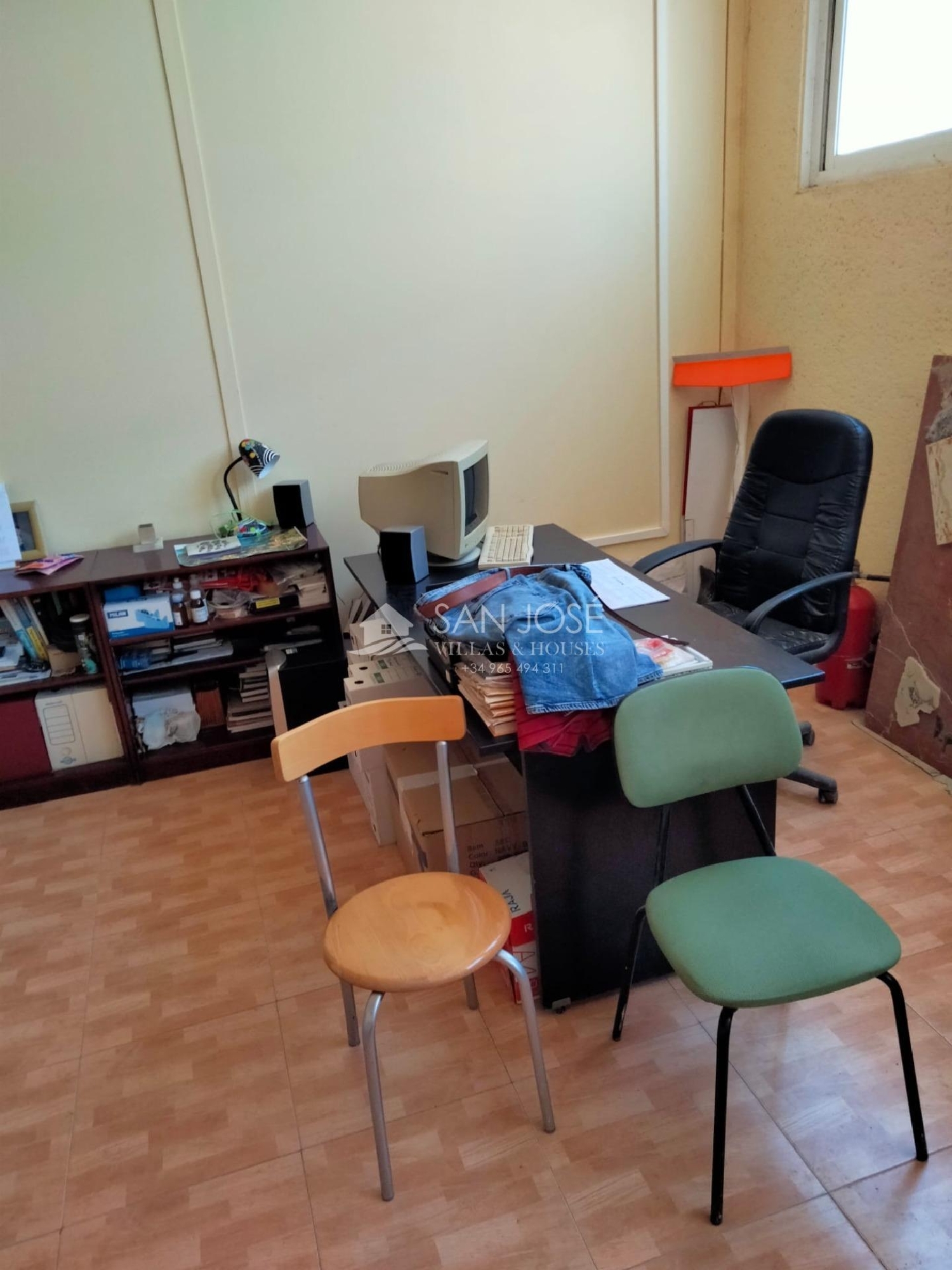  till salu butik Almistec Vinalopó Mitjà 6