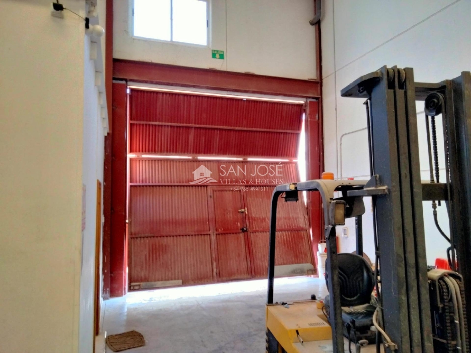 till salu butik Almistec Vinalopó Mitjà 4