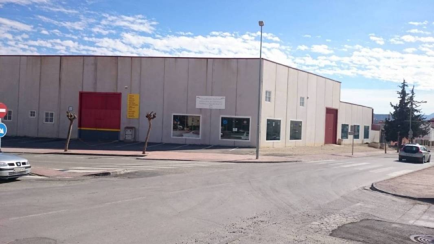 till salu butik Alquibla Río Mula 3