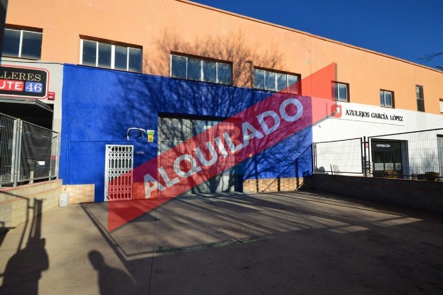  till salu butik Anahuir Costera (La) 1