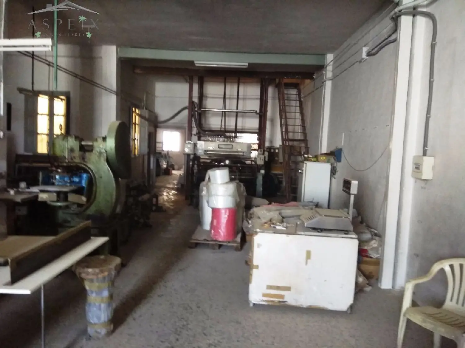 till salu butik Aspe Vinalopó Mitjà 2