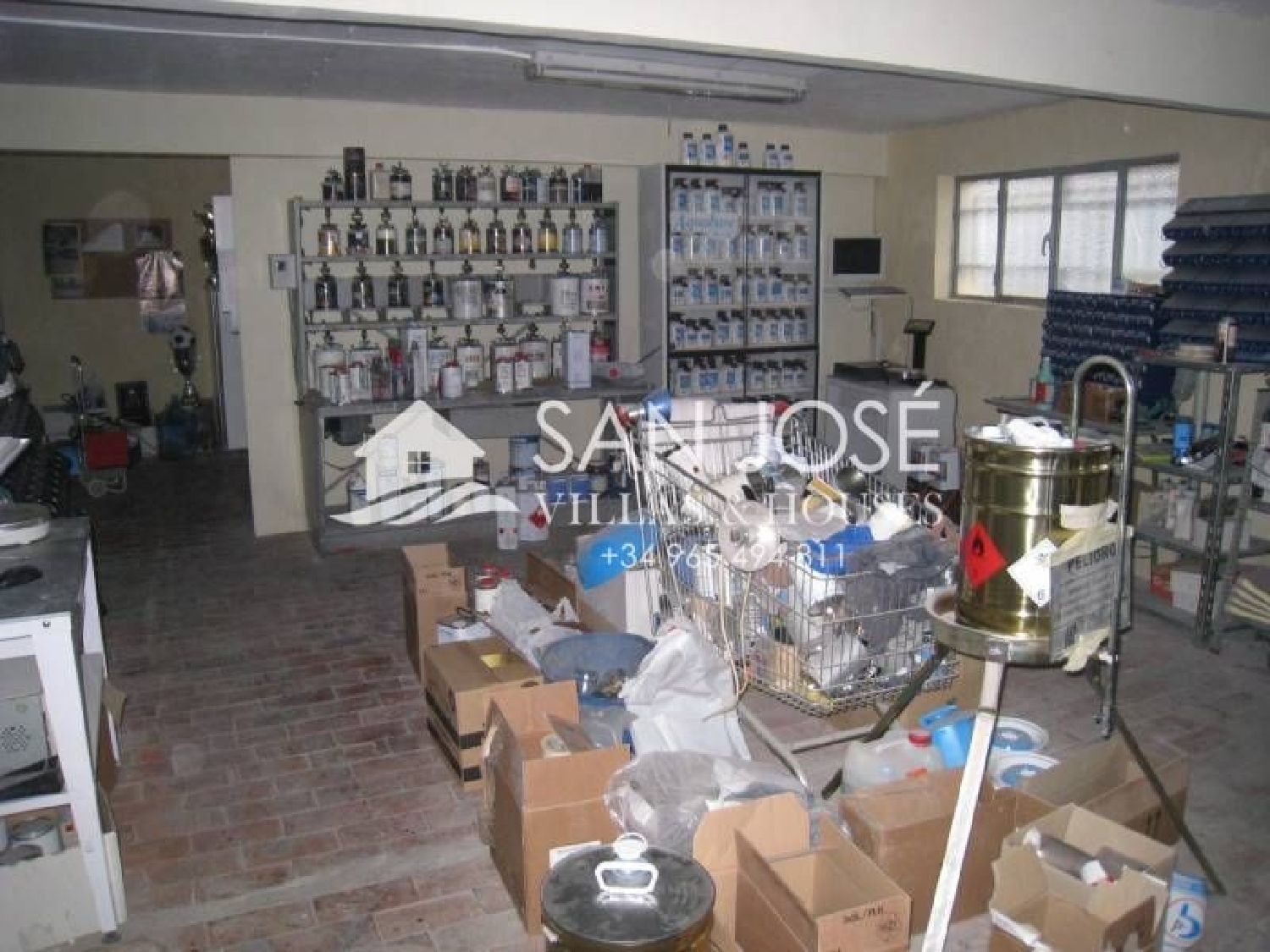  till salu butik Aspe Vinalopó Mitjà 5