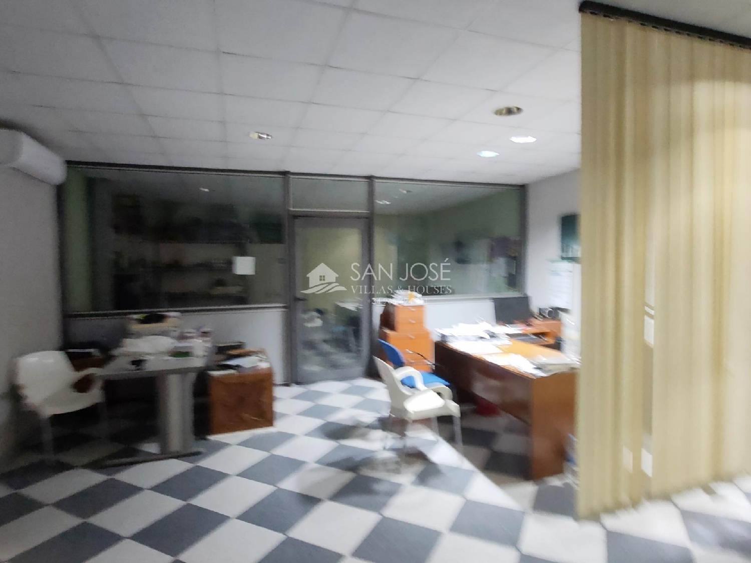 till salu butik Aspe Vinalopó Mitjà 3