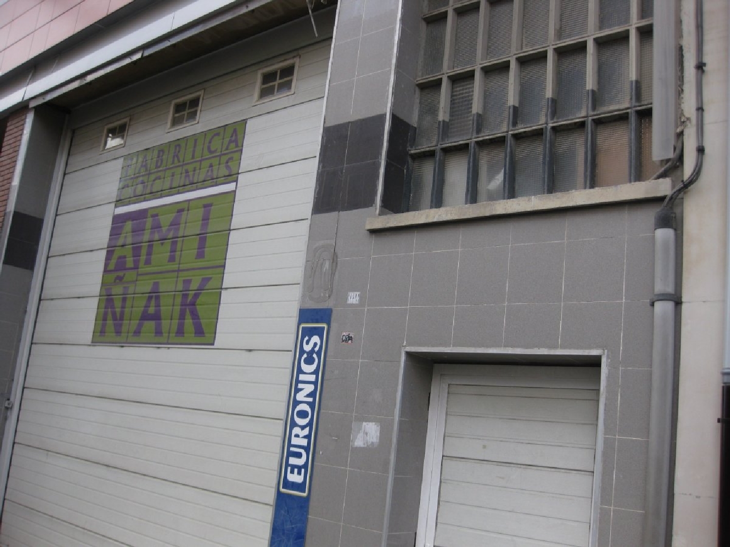  till salu butik Berriozar Pamplona 1