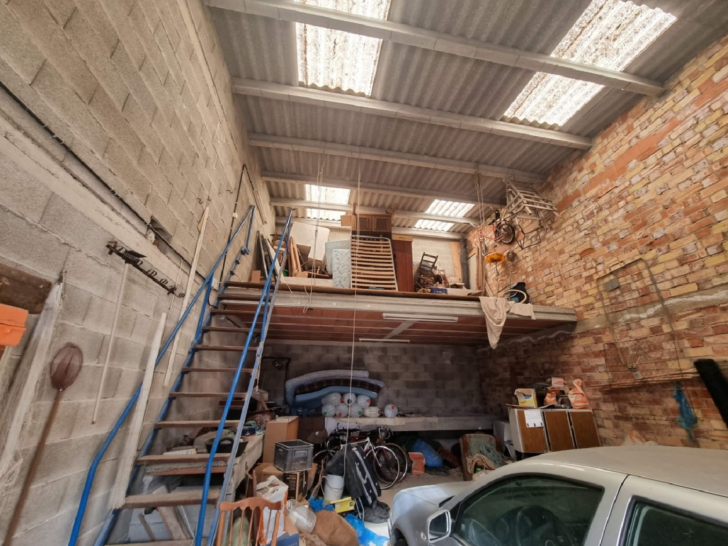 till salu butik Calafat Baix Ebre 3
