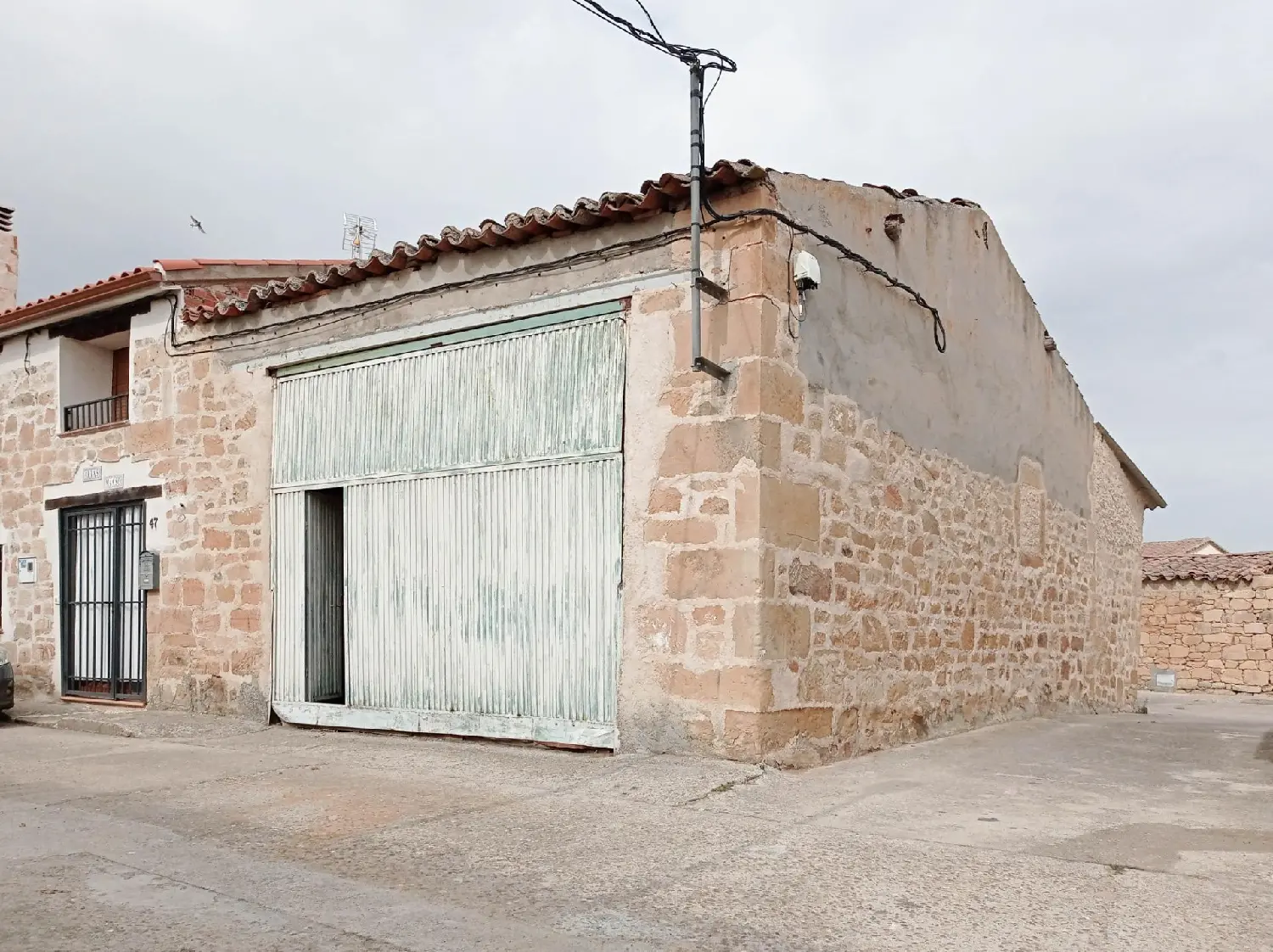  till salu butik Pitiegua Armuña (La) 1