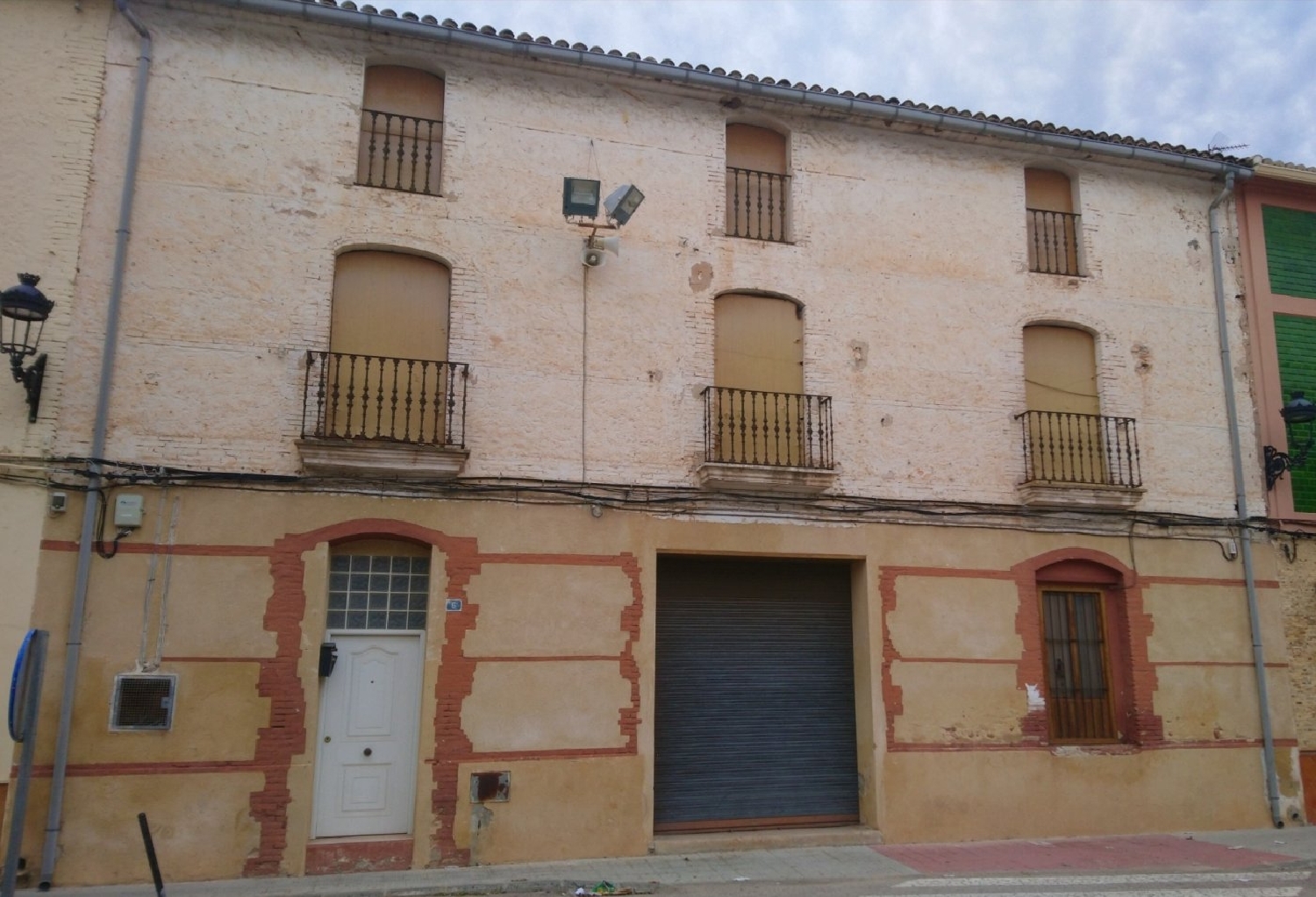 till salu butik Càrcer Ribera Alta 2