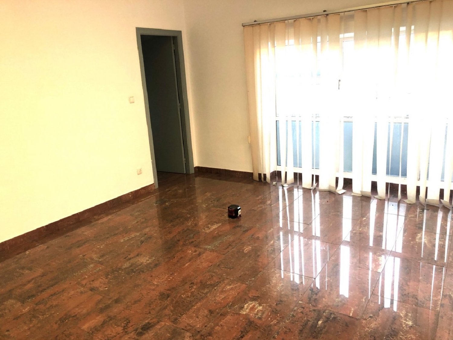  till salu butik Penya Les Aguiles Baix Vinalopó 8