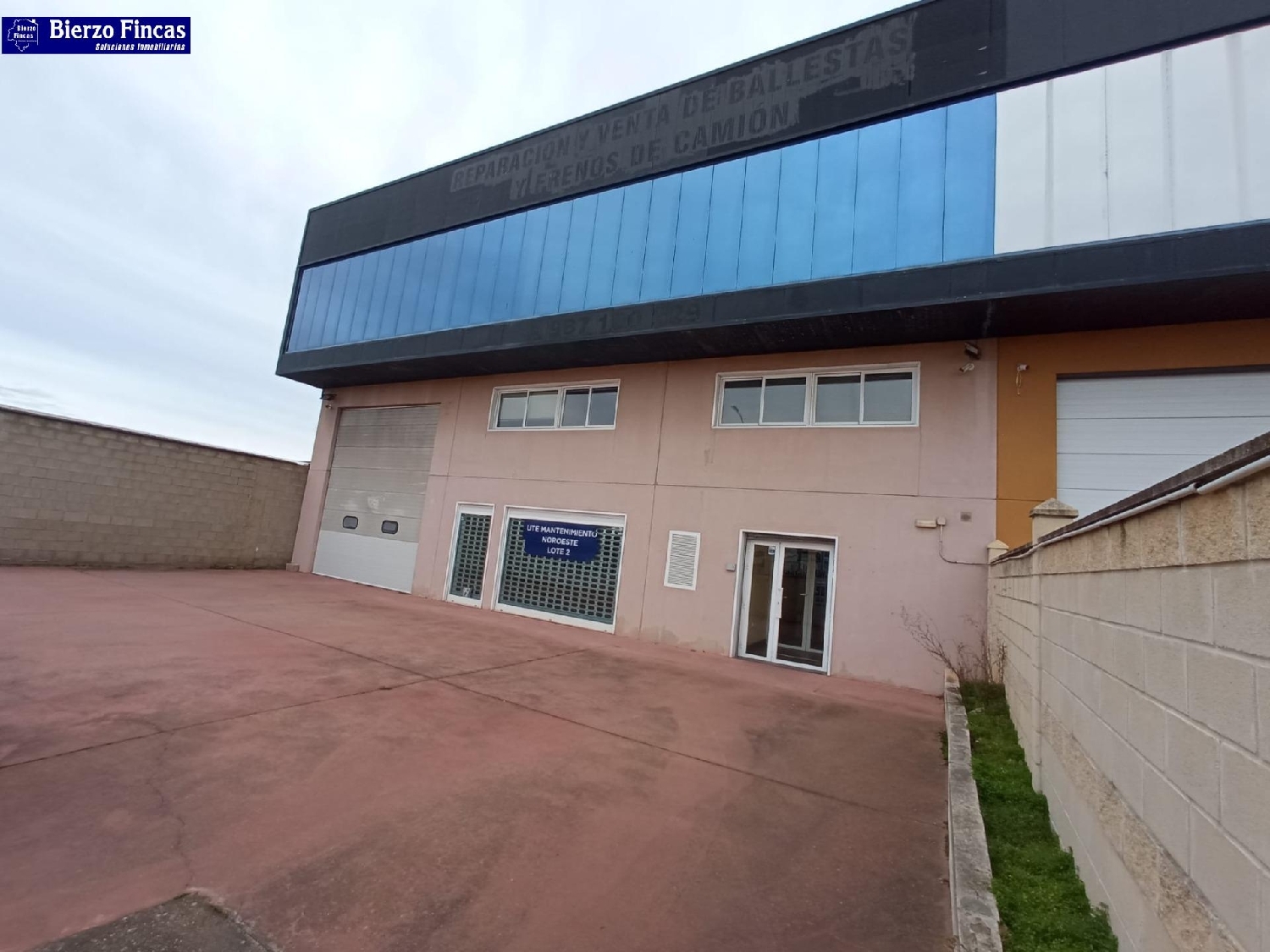  till salu butik Cembranos León 1