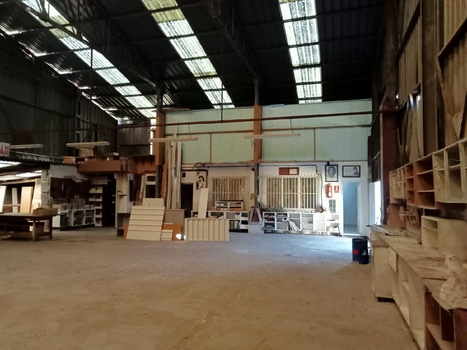 till salu butik Columbrianos Bierzo (El) 2