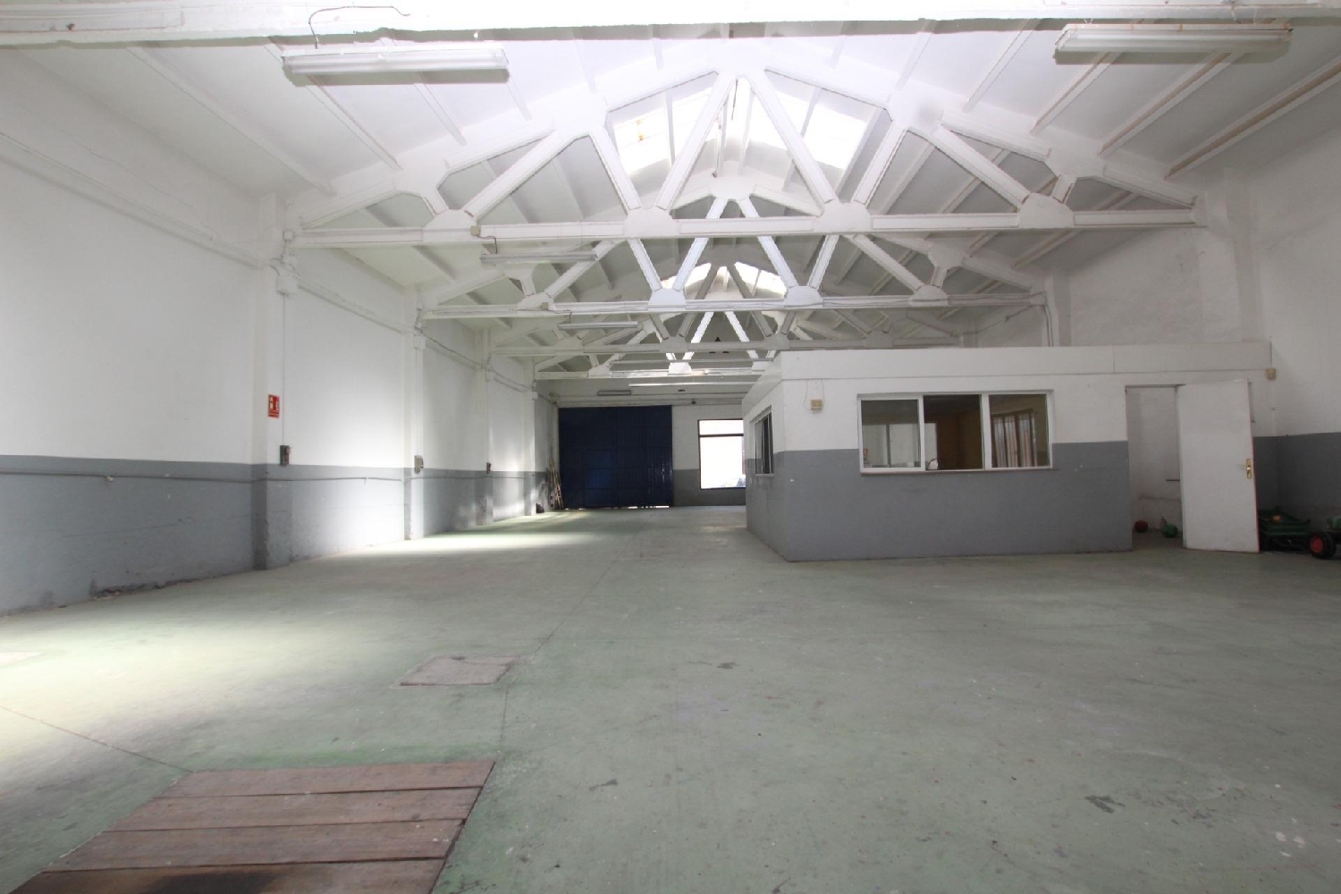  till salu butik Ejea De Los Caballeros Cinco Villas 6