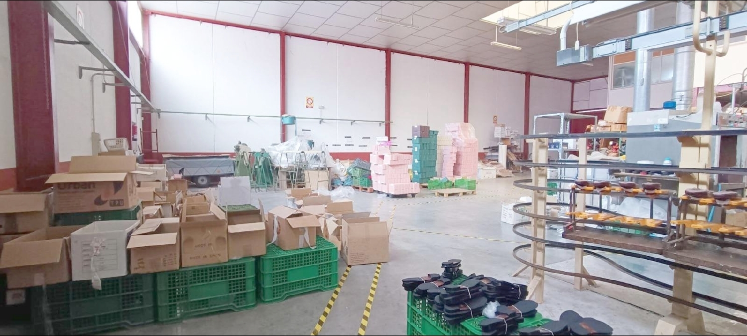  till salu butik Cases Joan Blanco Vinalopó Mitjà 8