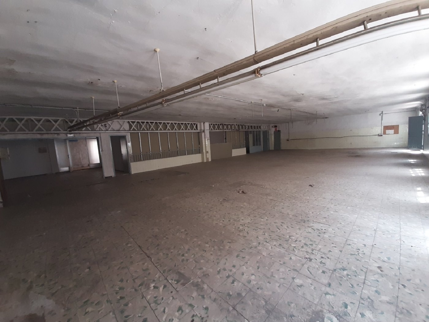 till salu butik Elche Carrús Est Baix Vinalopó 2