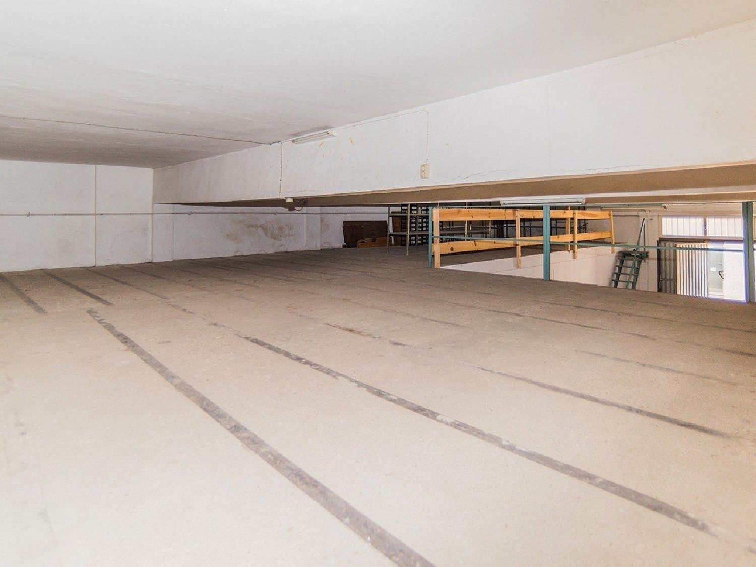  till salu butik Eucaliptus Montsià 7