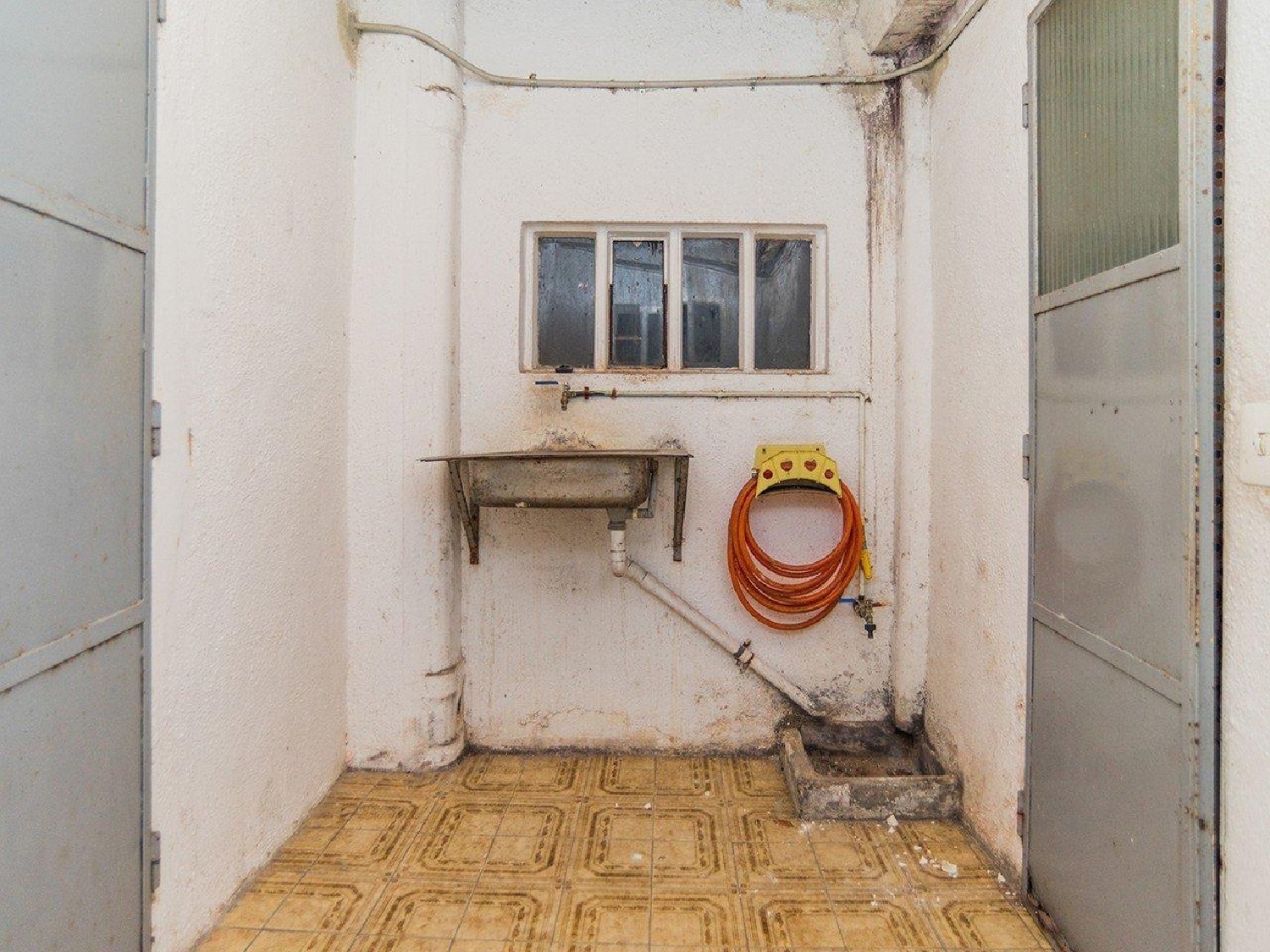  till salu butik Eucaliptus Montsià 8