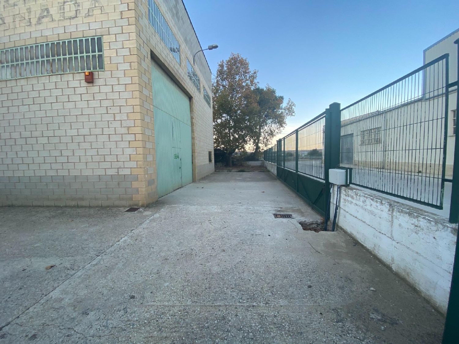  till salu butik Falces Ribera Alta 4