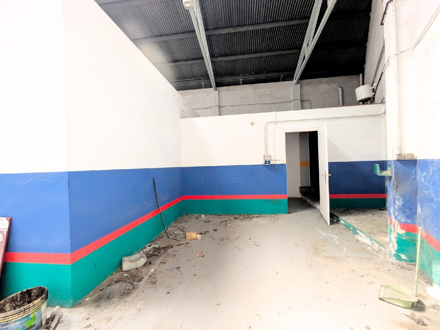  till salu butik Favaret Montsià 8
