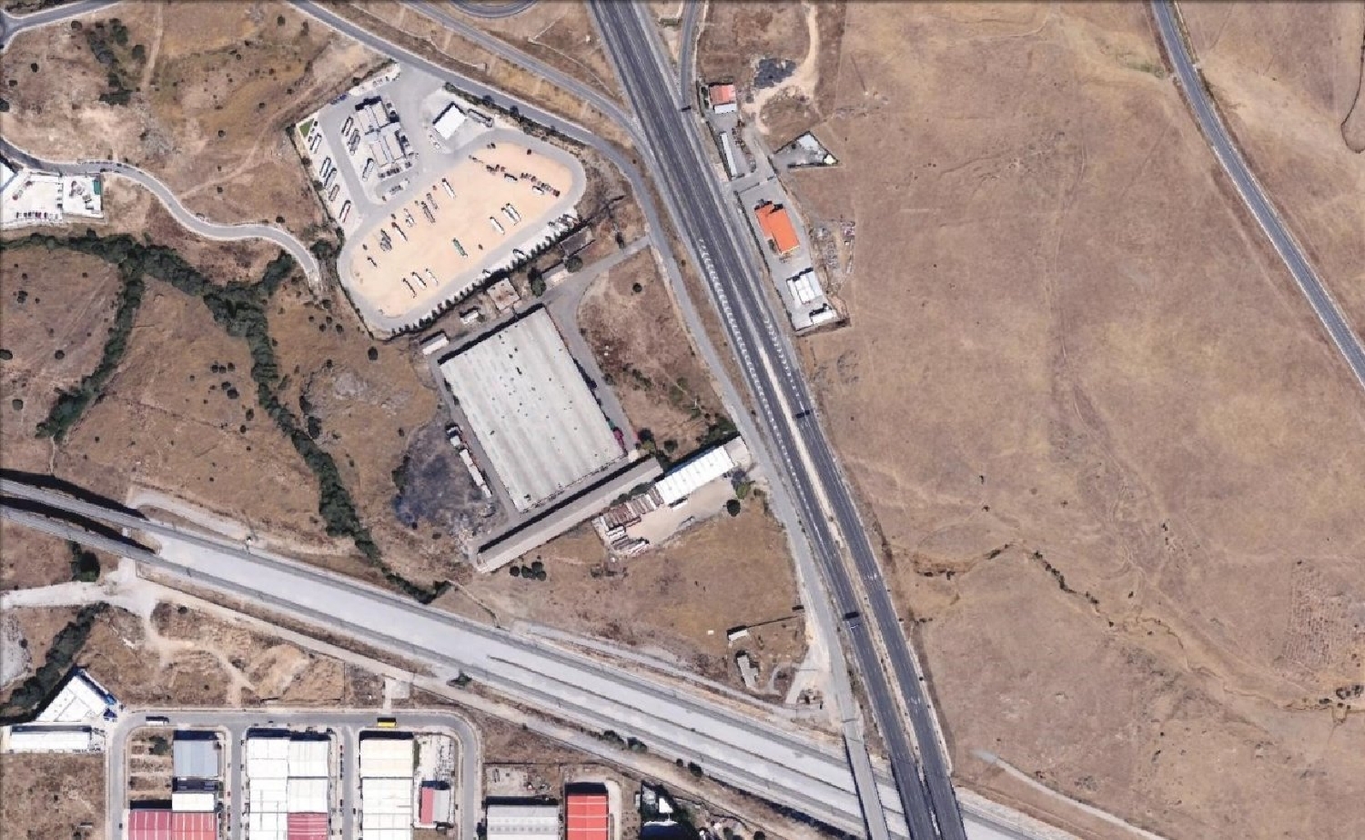  en venta comercio Hontoria Segovia Sur 3