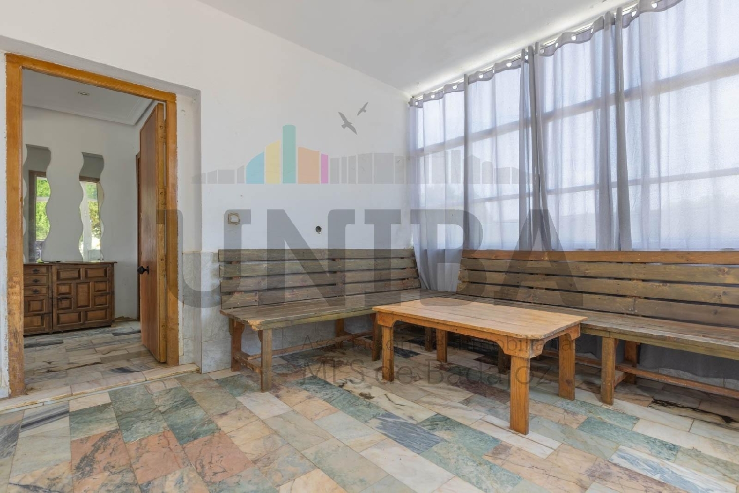  till salu butik Huerta Rosales-Las Vaguadas-Llera Badajoz 6