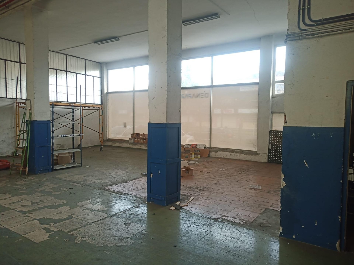  till salu butik Irún 20305 Bidasoa-Txingudi 4