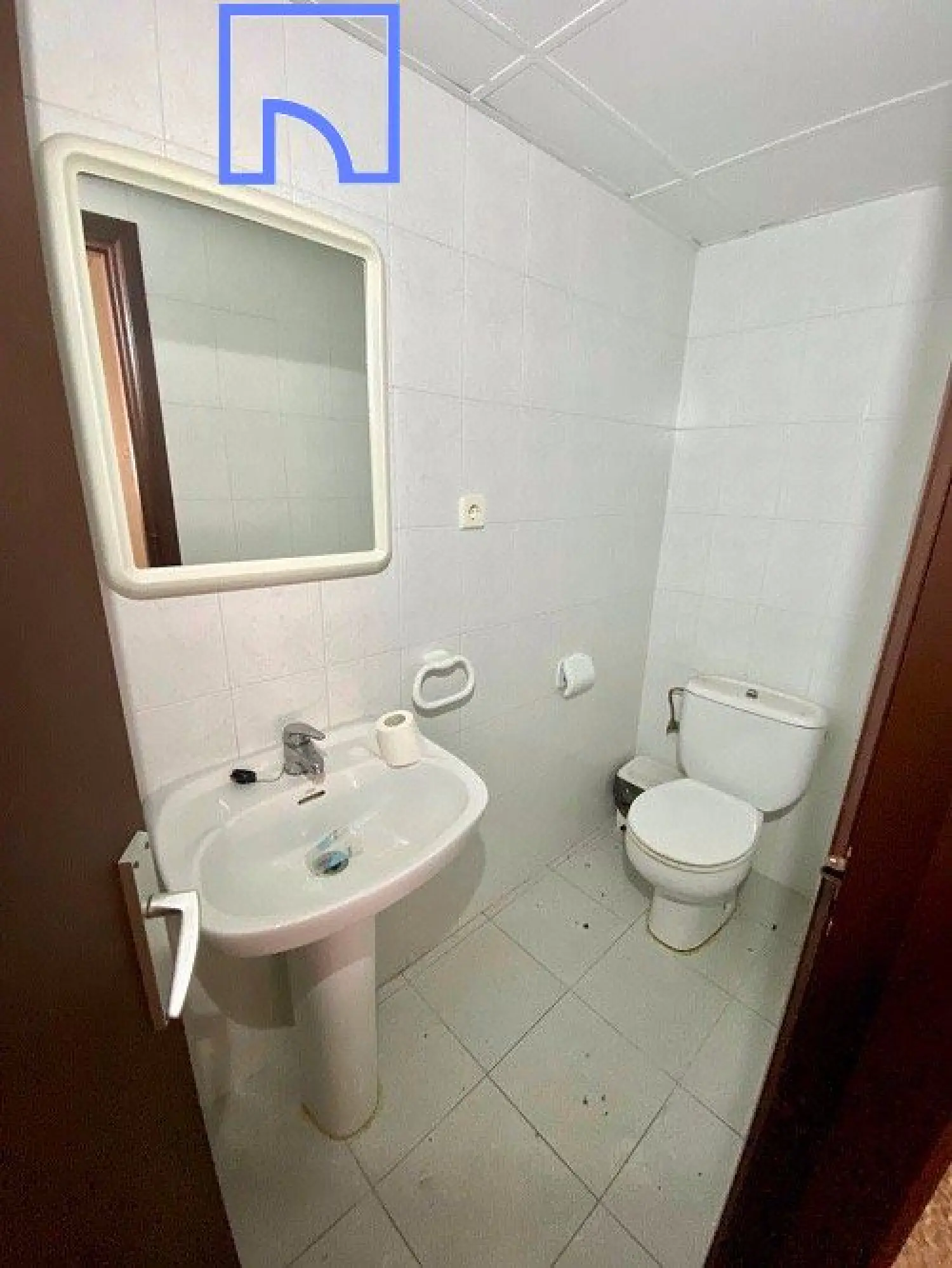  till salu butik Mendívil Media Oriental 7
