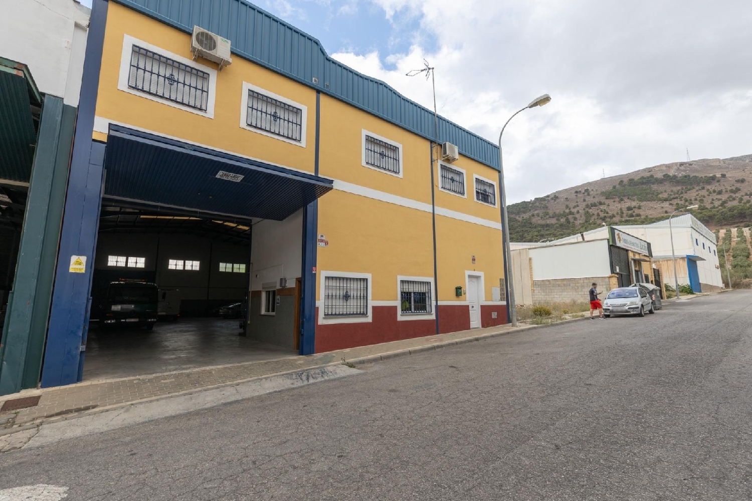 till salu butik Ventas Santa Barbara Loja 2