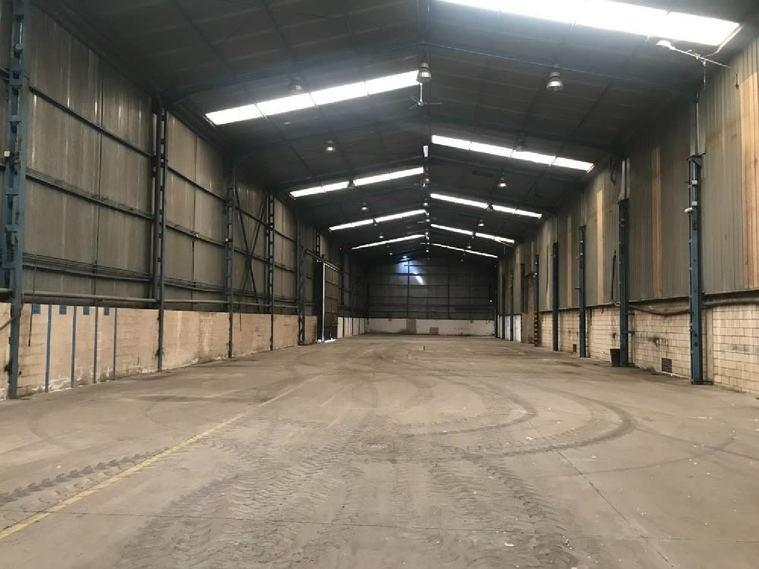 till salu butik La Cardosa Cuenca Del Medio Jarama 3