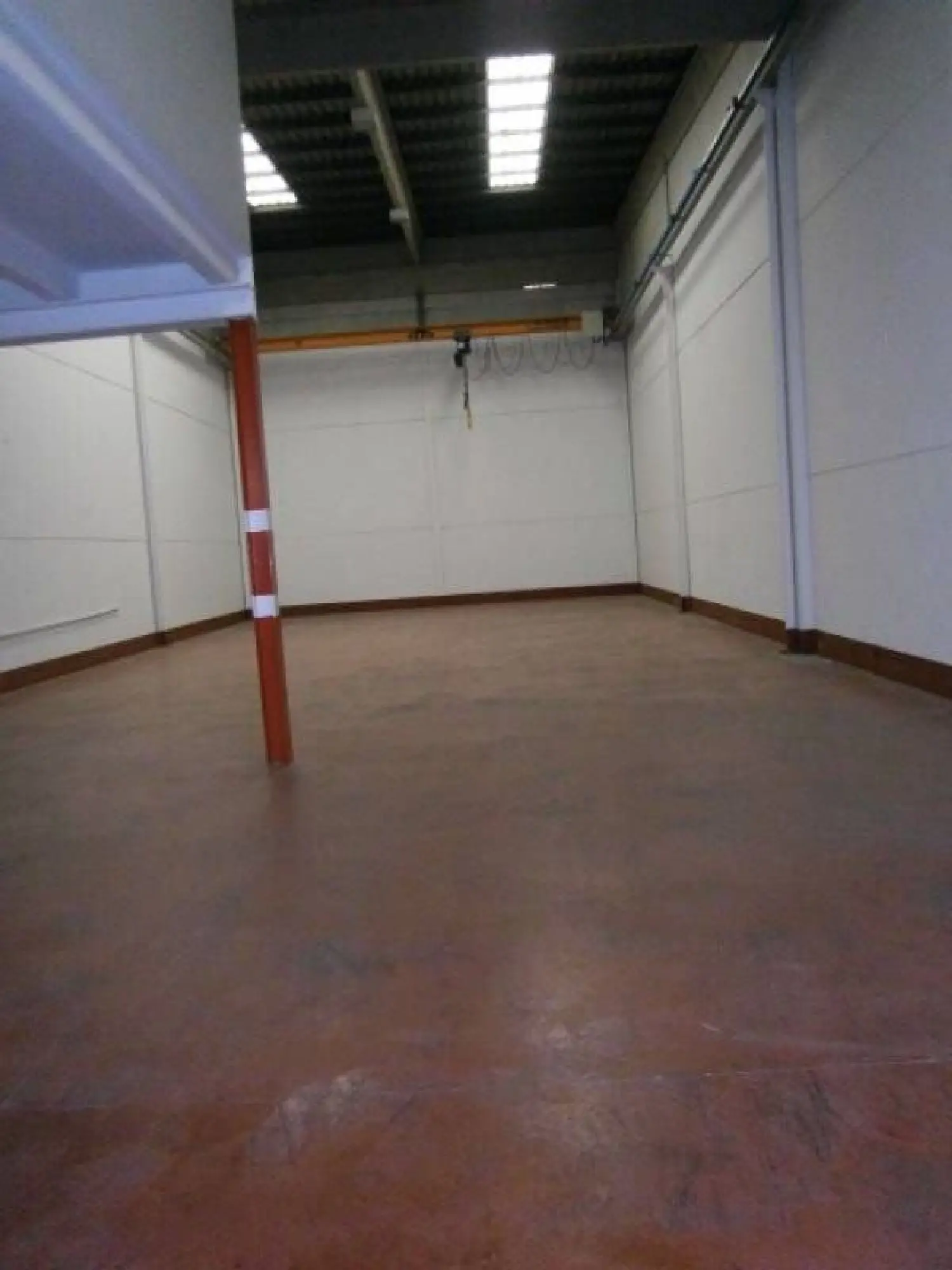  till salu butik Els Montesinos Vinalopó Mitjà 2