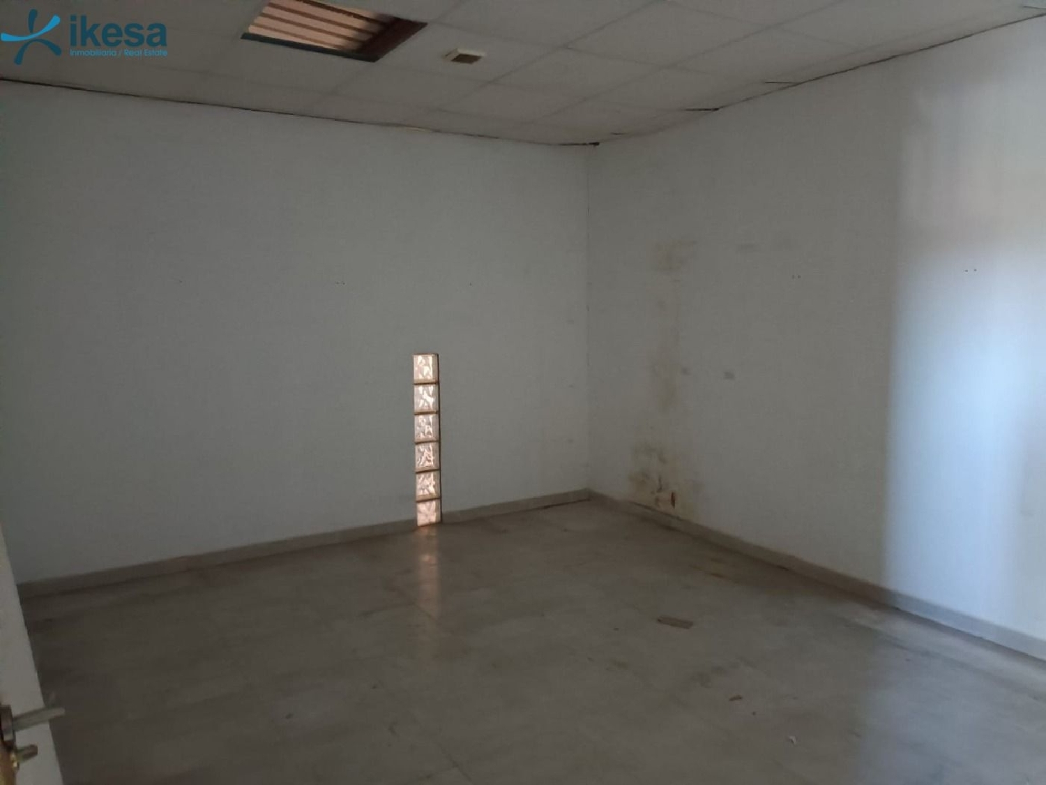  till salu butik Fuentepiña Metropolitana De Huelva 8