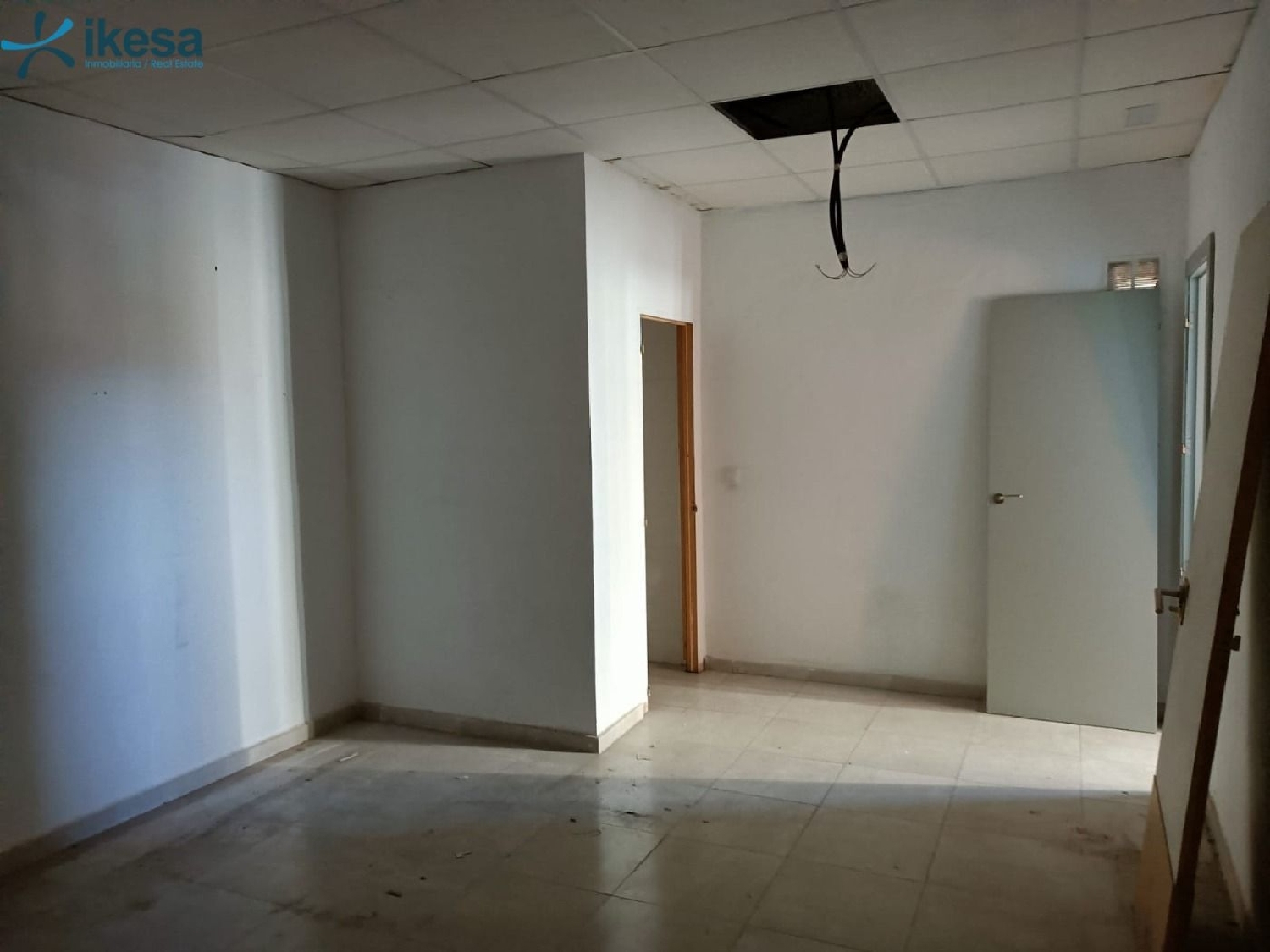  till salu butik Fuentepiña Metropolitana De Huelva 7