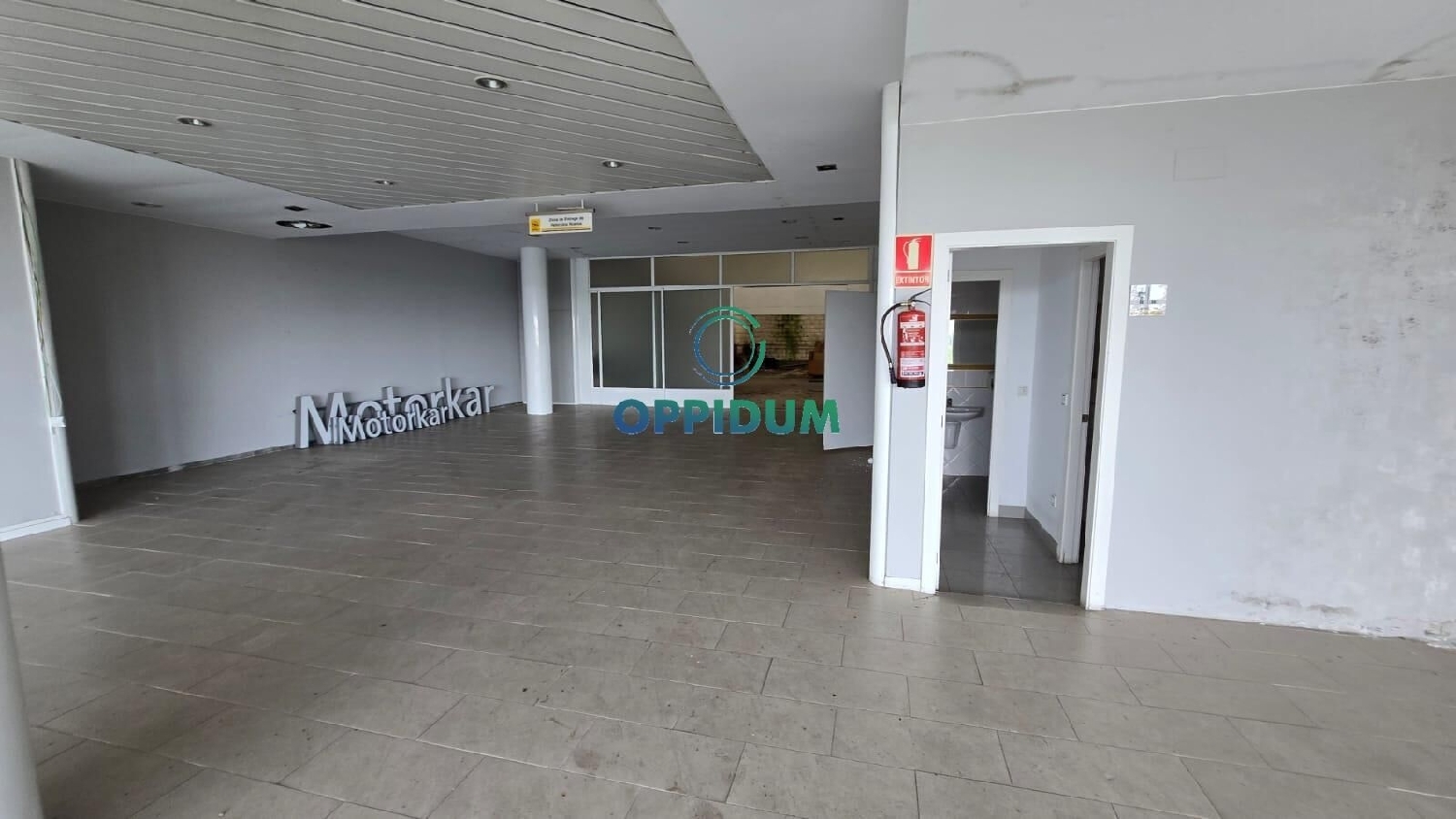  till salu butik Lavandeira Eume 8