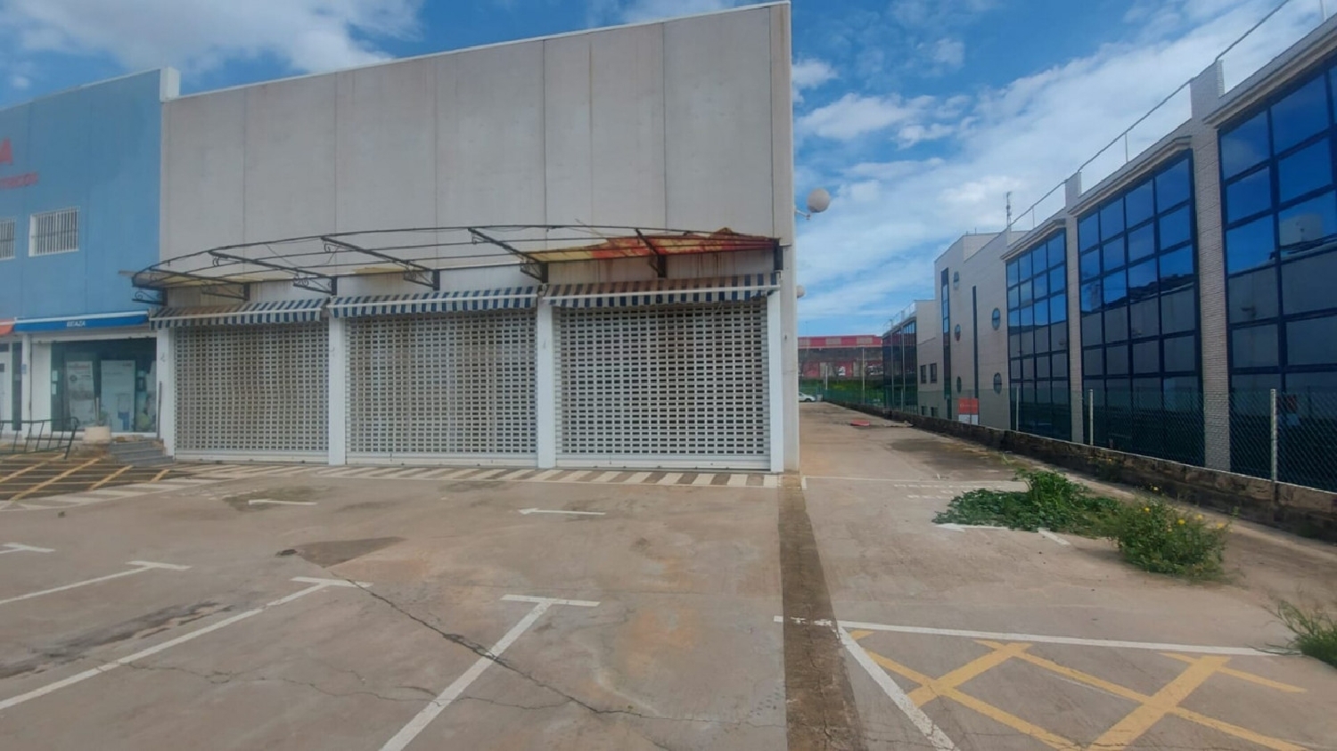  till salu butik Barriada California Campo De Cartagena 8