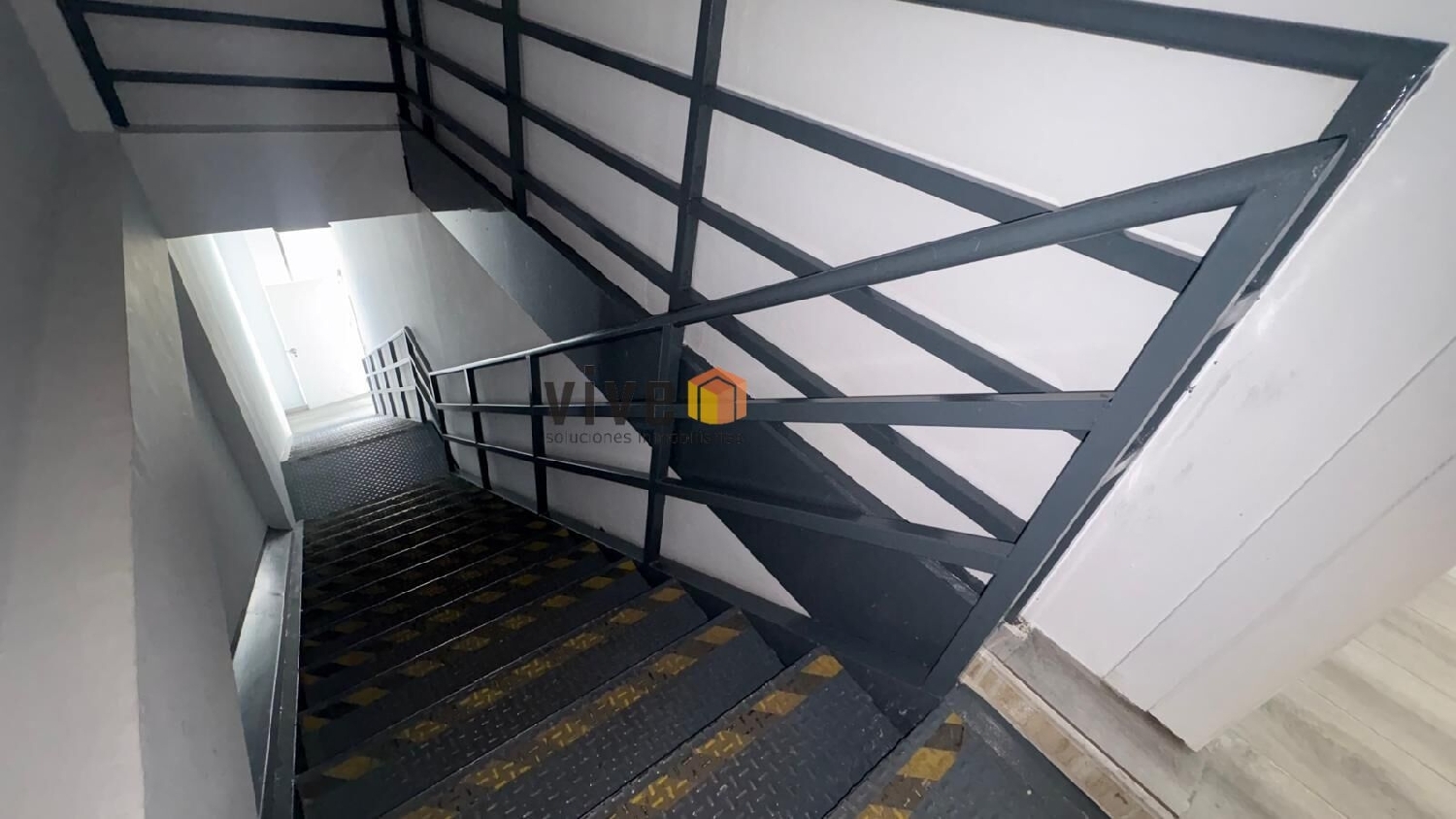  till salu butik Mairena Del Aljarafe Metropolitana De Sevilla 8