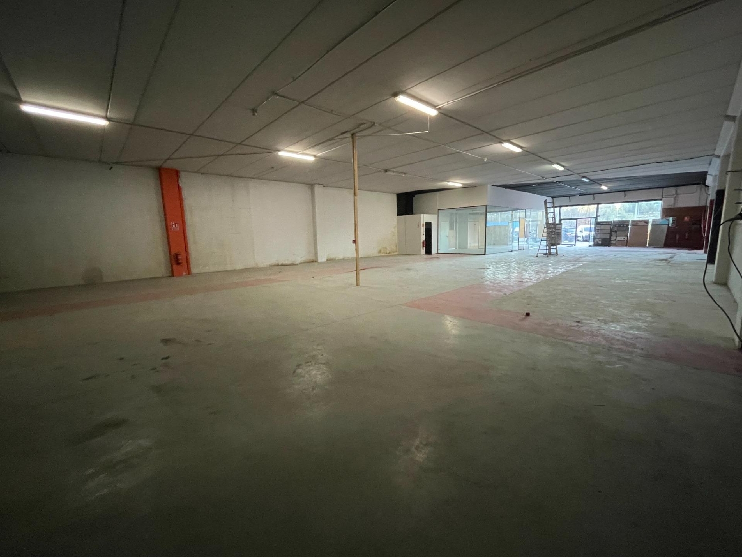  till salu butik Mas Planoi Bages 1