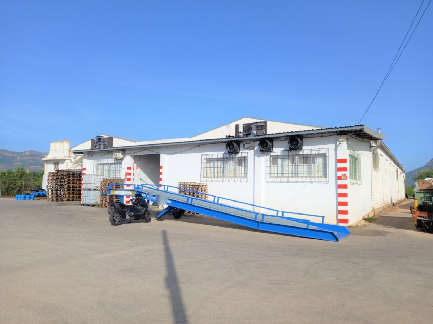  till salu butik Monte Pino Safor 4