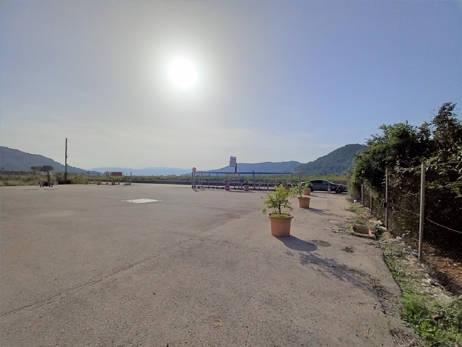  till salu butik Monte Pino Safor 6