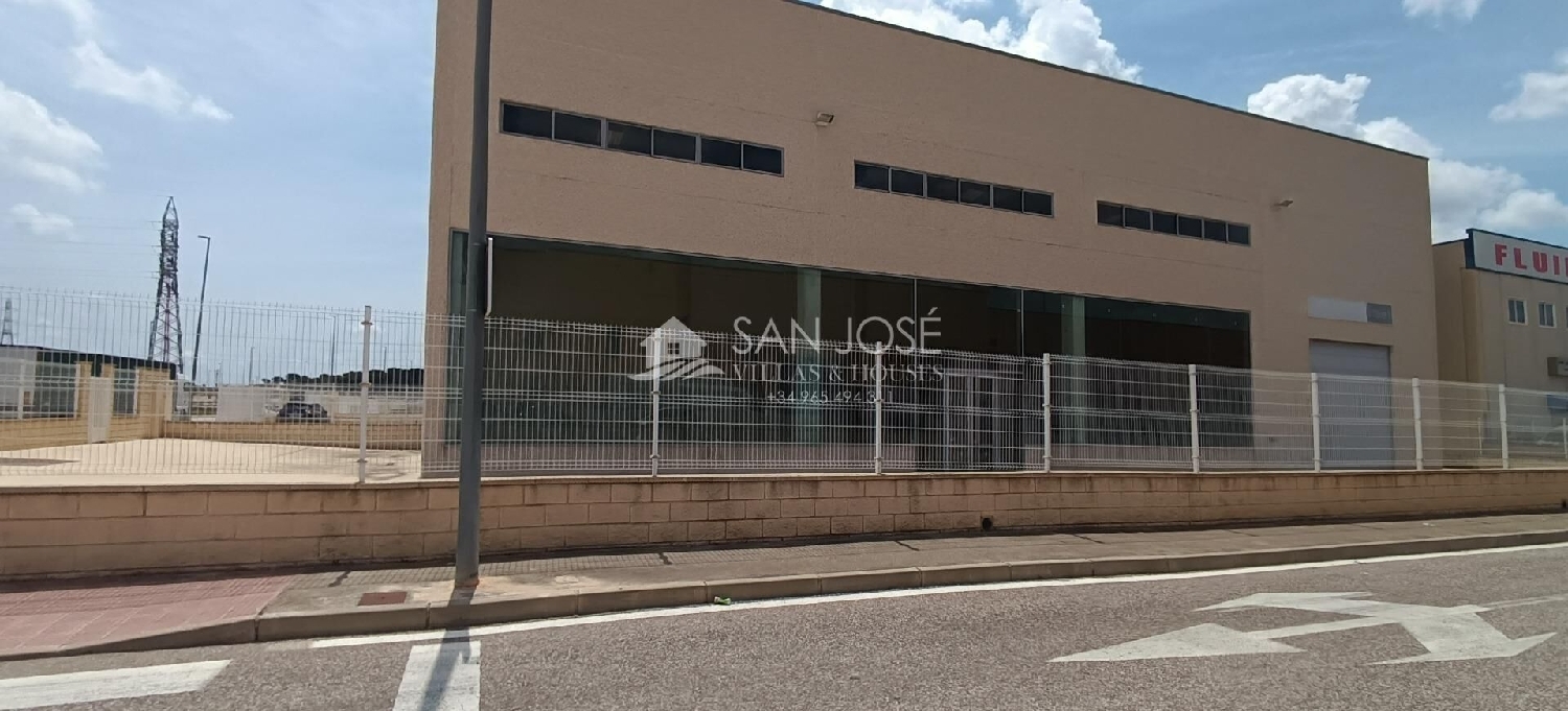  till salu butik Novelda Vinalopó Mitjà 5