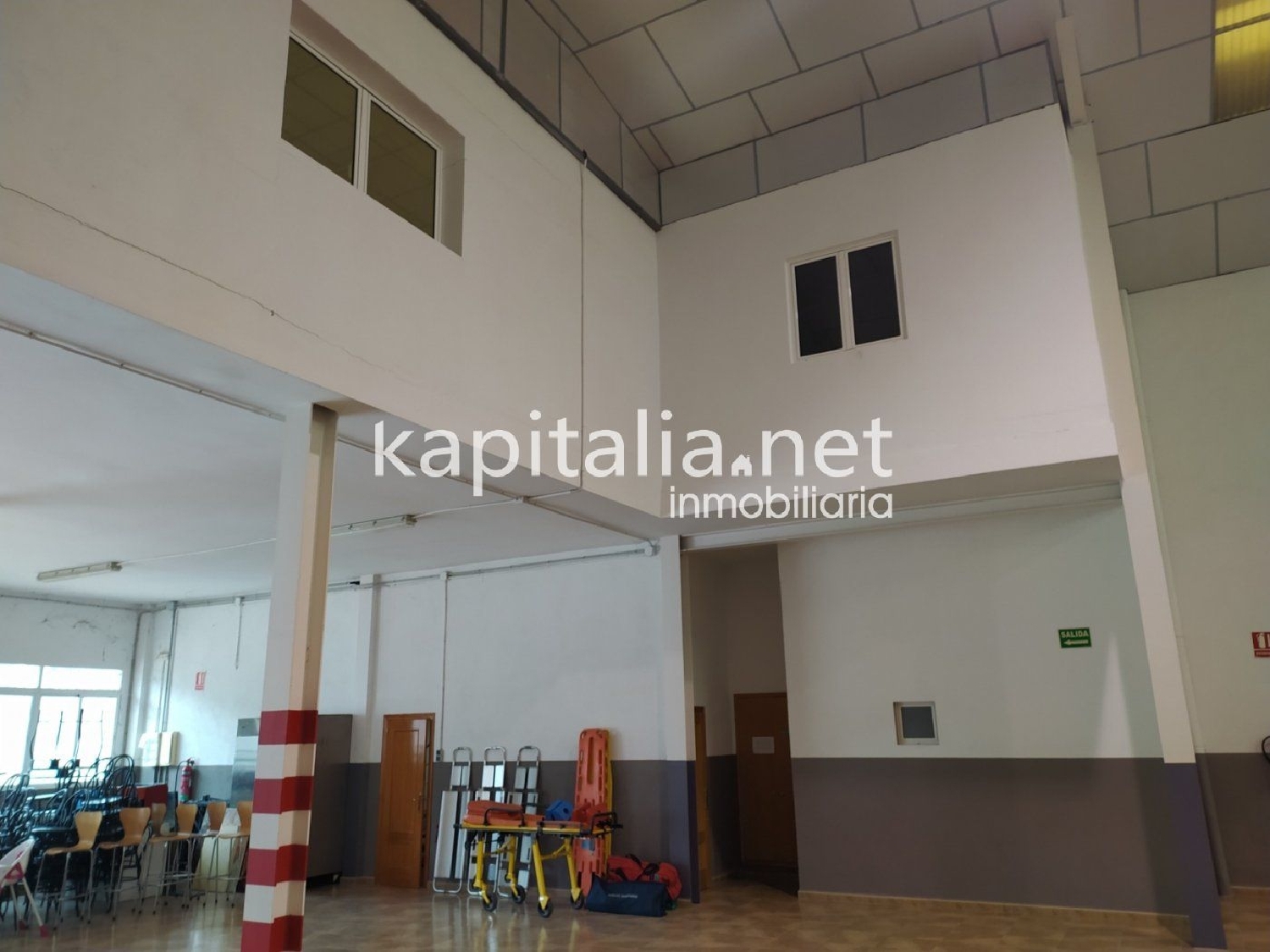  till salu butik Novelé Costera (La) 5