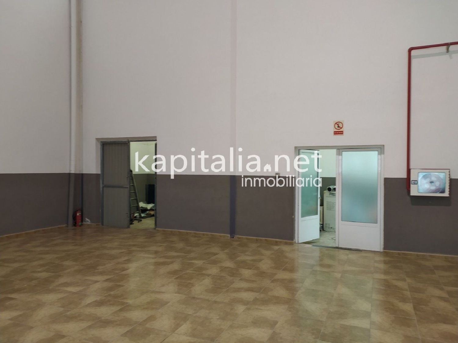 till salu butik Novelé Costera (La) 2