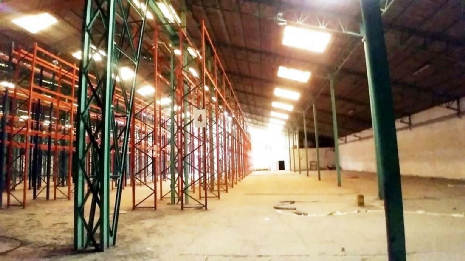 en venta comercio Ojos De Garza Área Este 3