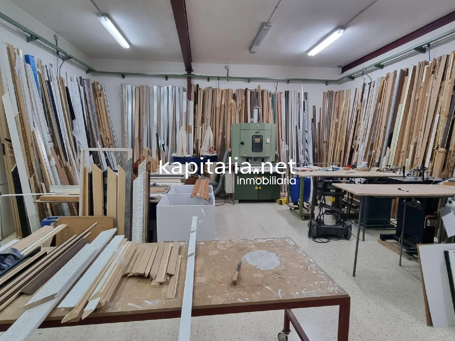 till salu butik Urbanització D'hèlios Vall D'albaida 3
