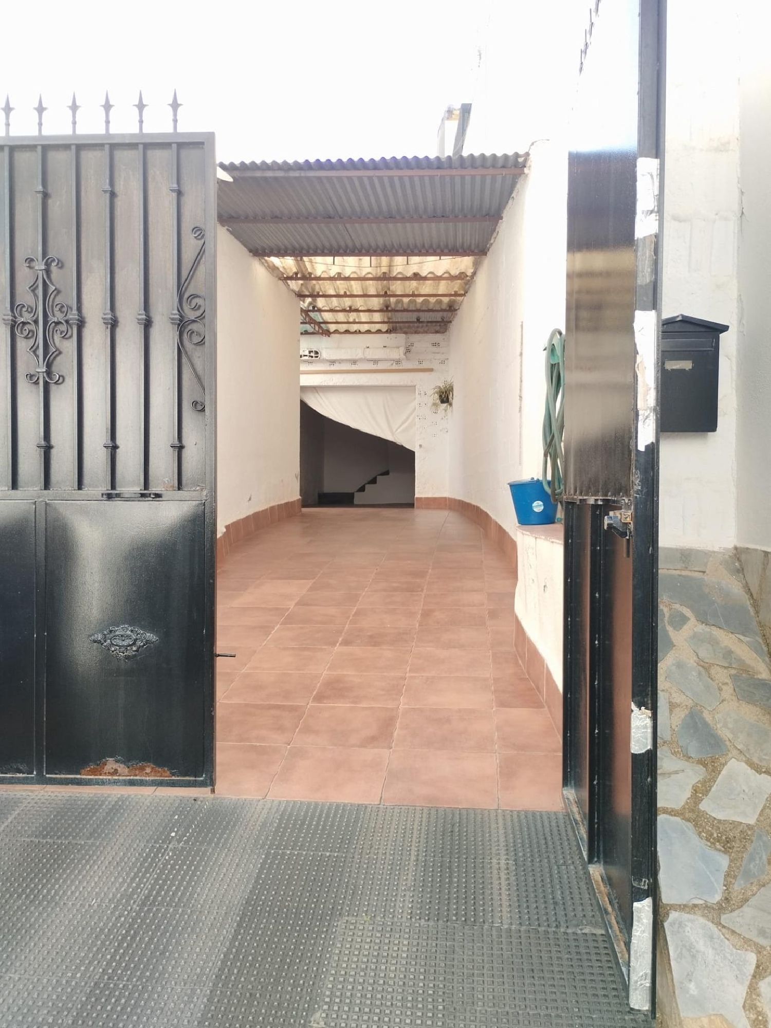 till salu butik Otura Vega De Granada 2