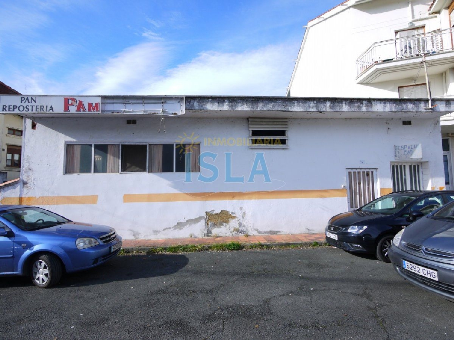  till salu butik Palacio Trasmiera 8