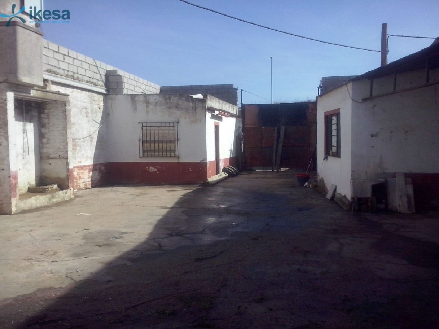  till salu butik Nuevo Parque-Los Rosales-Tráfico Pesado Metropolitana De Huelva 1