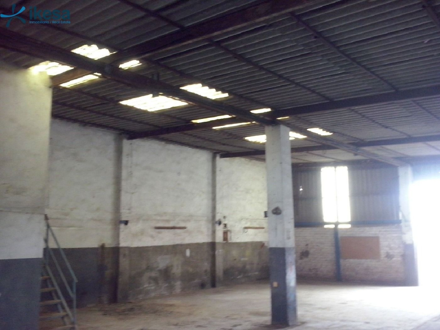  till salu butik Nuevo Parque-Los Rosales-Tráfico Pesado Metropolitana De Huelva 5